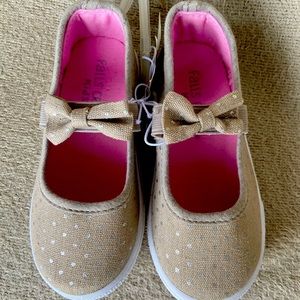 Girls toddler shoe size 9